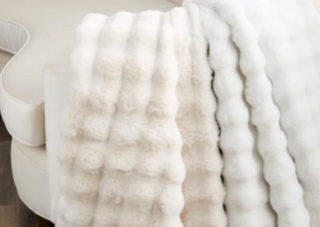 Faux Fur Throw Blanket